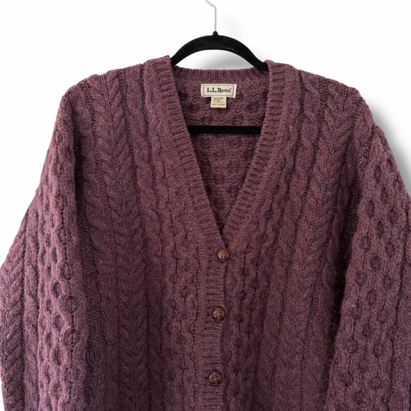 L.L. Bean Vintage Purple Wool Chunky Fisherman Cable Knit Cardigan Sweater Small - Picture 3 of 9